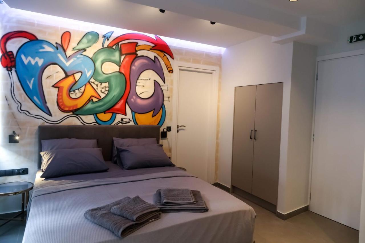 Triple A - Graffiti Homage In Psirri Square - Free Parking! Apartment Atena Exterior foto