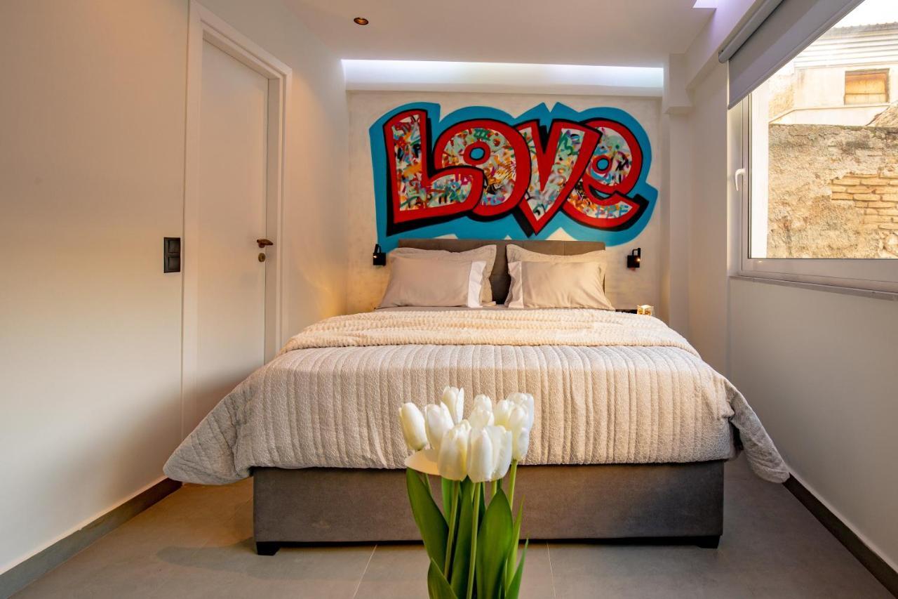 Triple A - Graffiti Homage In Psirri Square - Free Parking! Apartment Atena Exterior foto