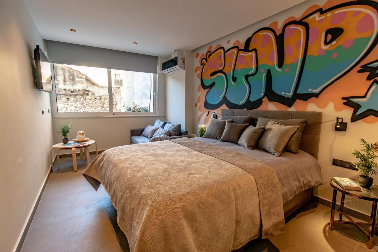 Triple A - Graffiti Homage In Psirri Square - Free Parking! Apartment Atena Exterior foto