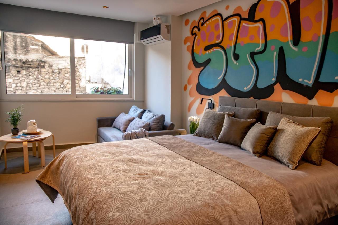 Triple A - Graffiti Homage In Psirri Square - Free Parking! Apartment Atena Exterior foto